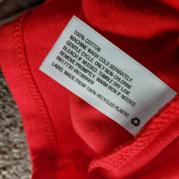 NWT FUTURE COLLECTIVE Kahlana Barfield Brown Sleeveless Cut-Out Back T-Shirt Red - Picture 10 of 15